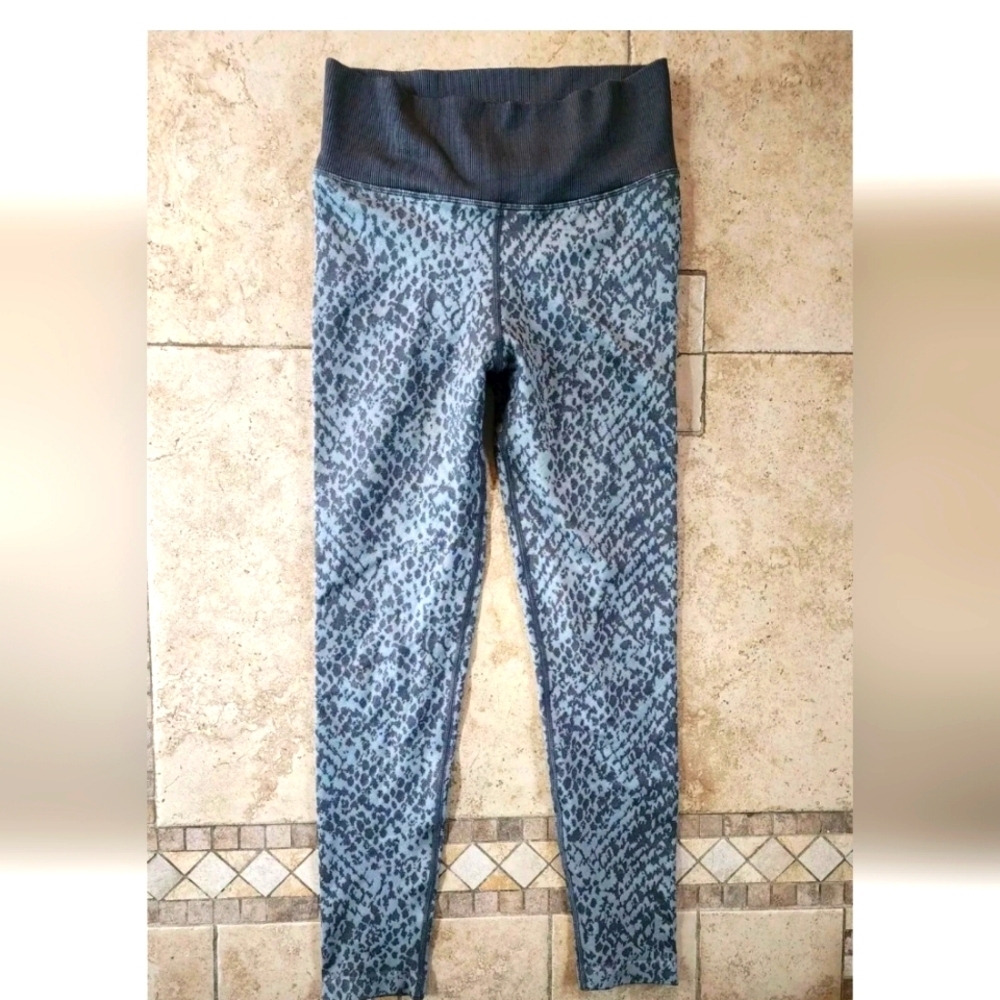 Offline By Aerie Leggings